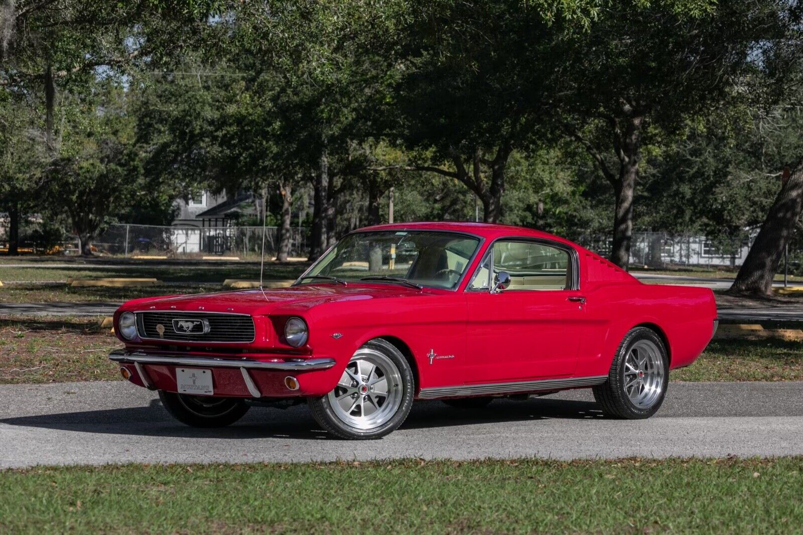 Ford-Mustang-Coupe-1966-29