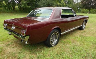 Ford-Mustang-Coupe-1966-4