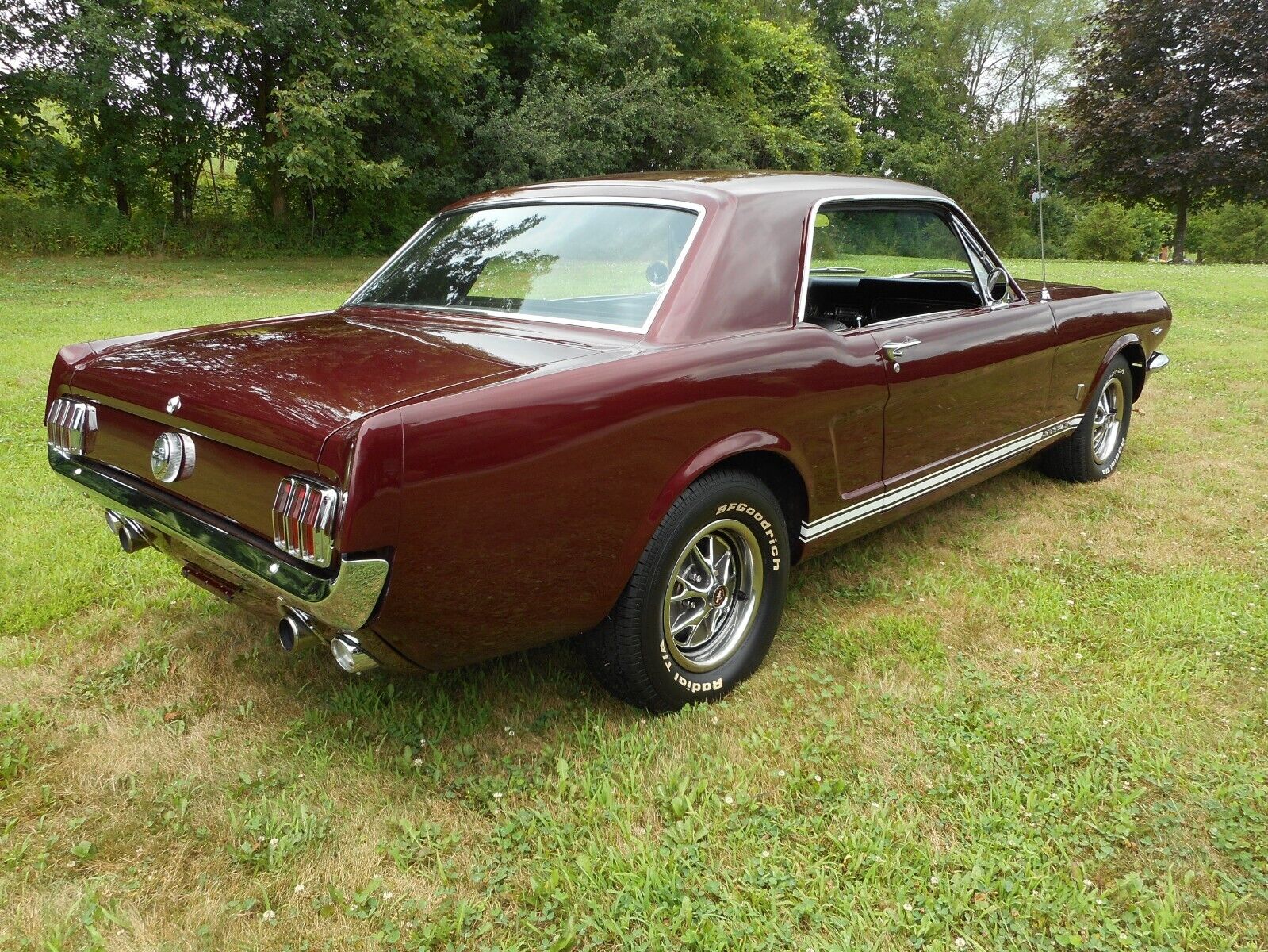 Ford-Mustang-Coupe-1966-4