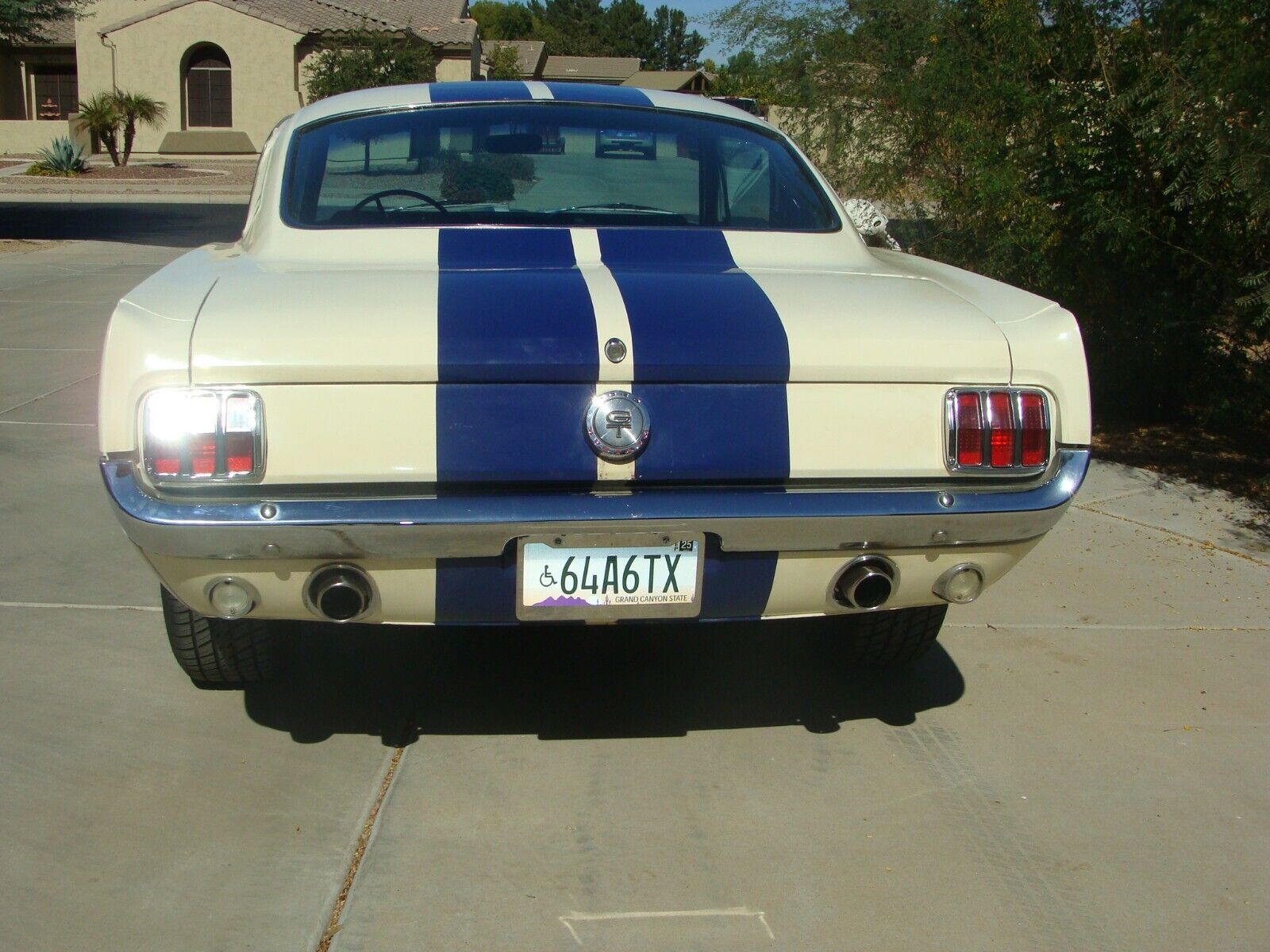 Ford-Mustang-Coupe-1966-4