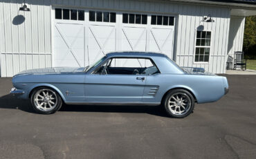 Ford-Mustang-Coupe-1966-5