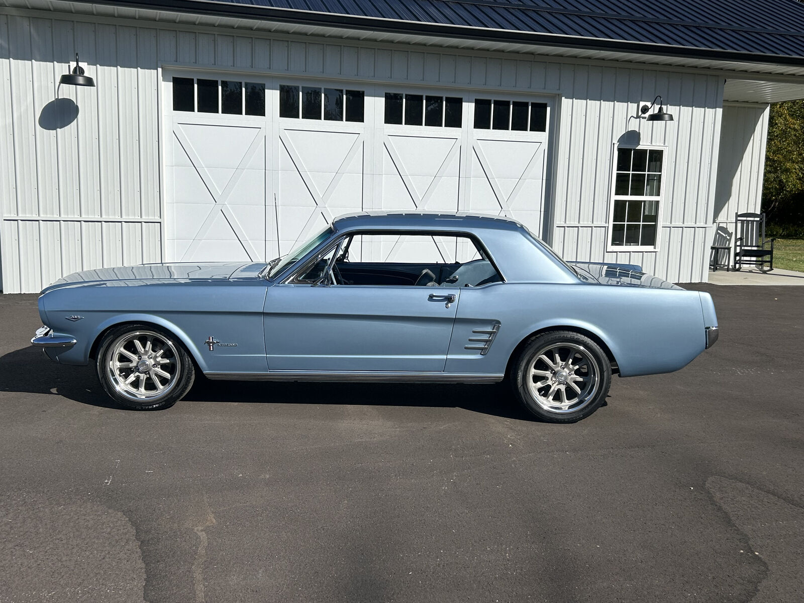 Ford-Mustang-Coupe-1966-5