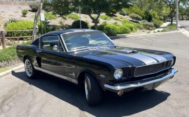 Ford-Mustang-Coupe-1966-7