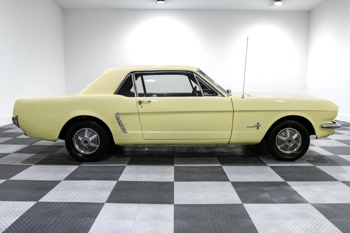 Ford-Mustang-Coupe-1966-8