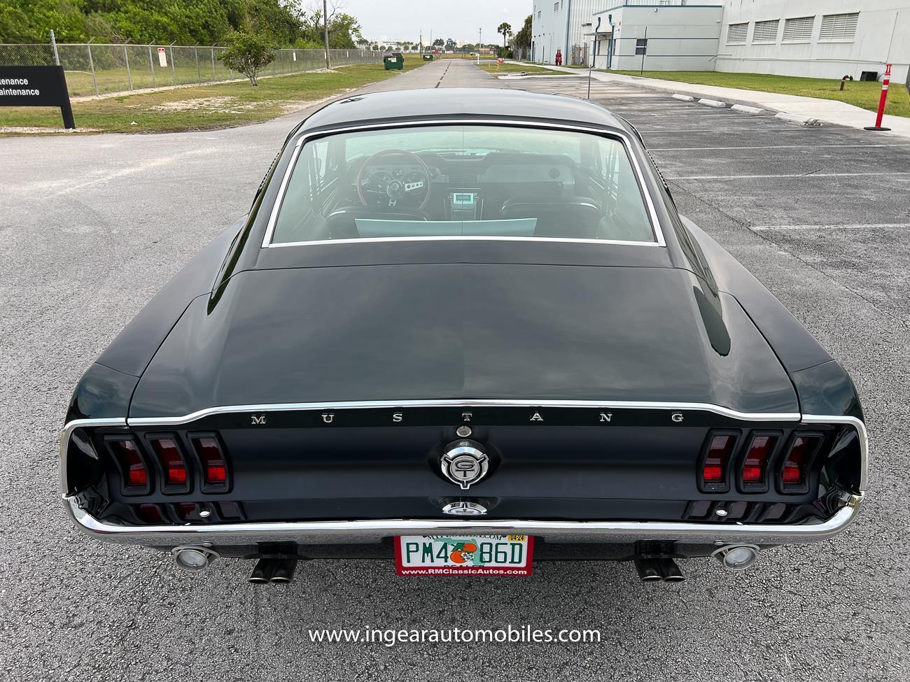 Ford-Mustang-Coupe-1967-11