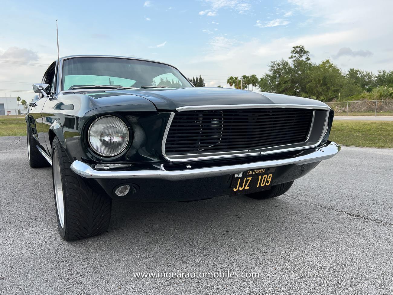 Ford-Mustang-Coupe-1967-14