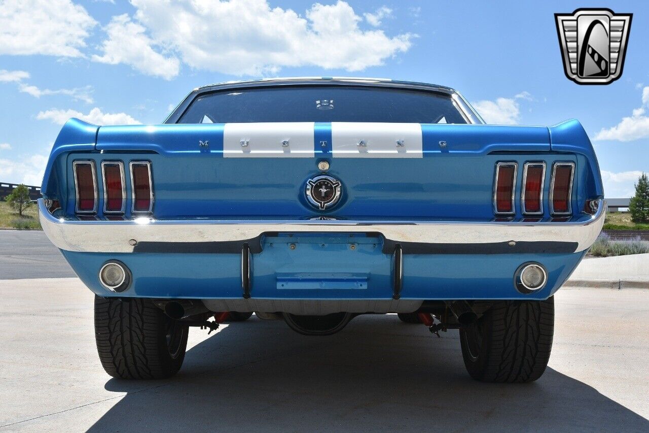 Ford-Mustang-Coupe-1967-5