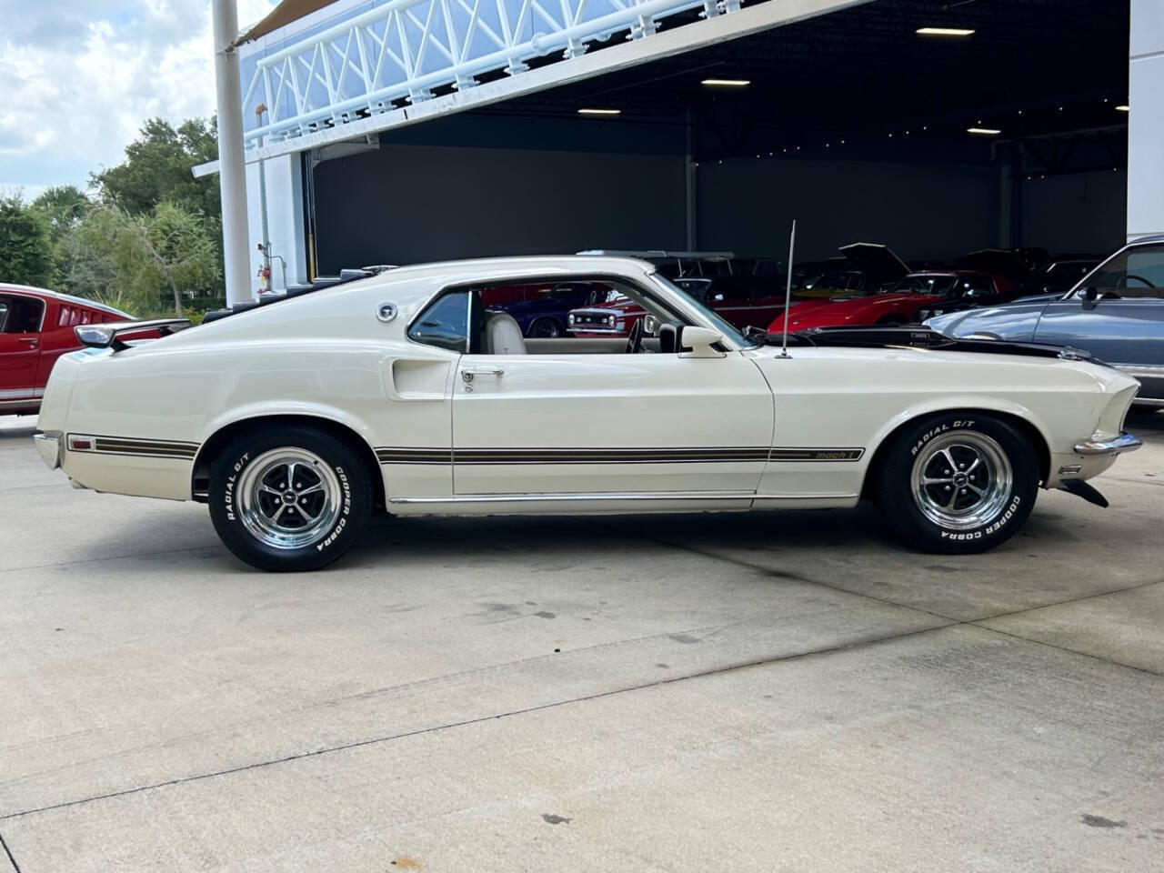 Ford-Mustang-Coupe-1969-3