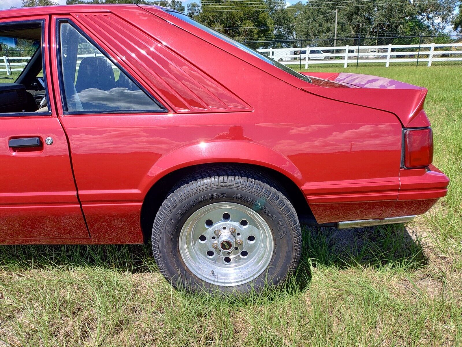 Ford-Mustang-Coupe-1982-4