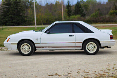 Ford-Mustang-Coupe-1984-2