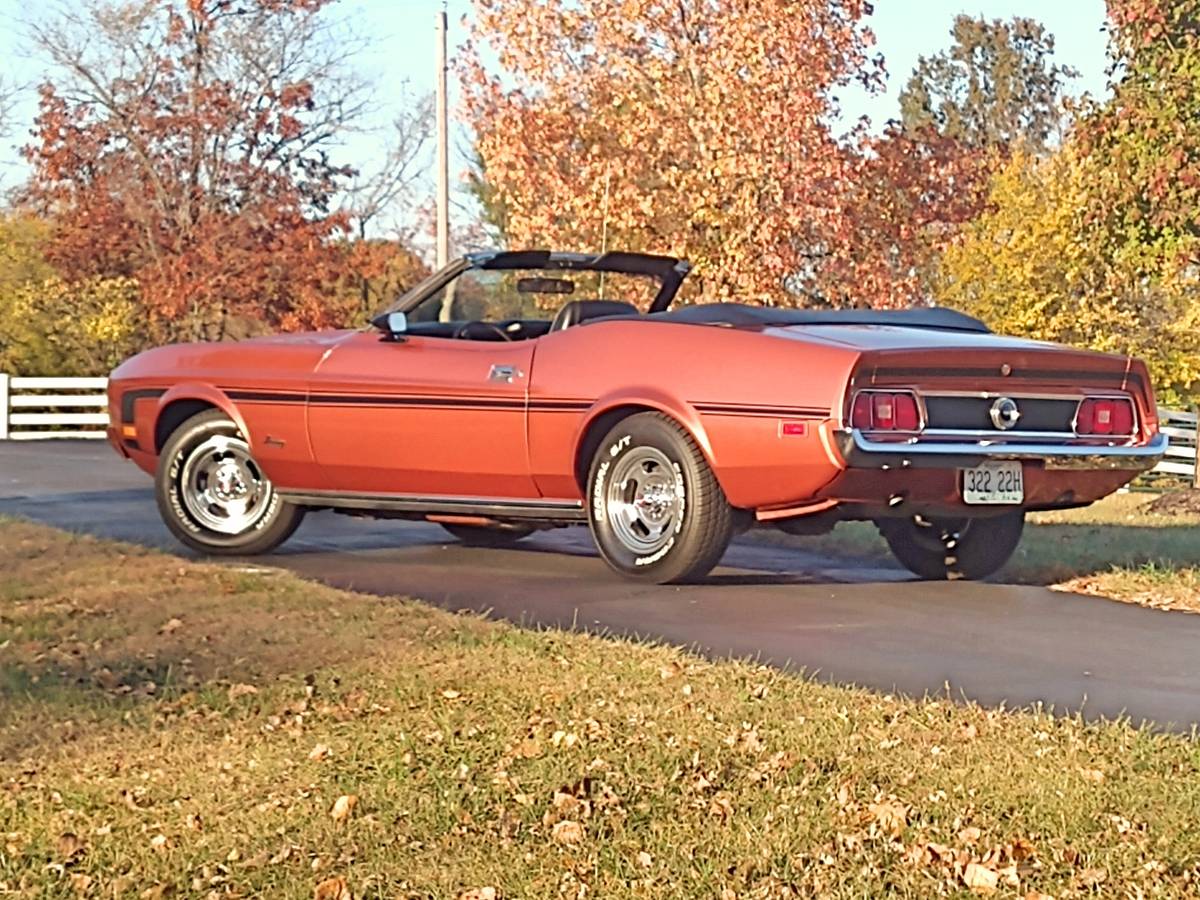 Ford-Mustang-convertible-1973-2