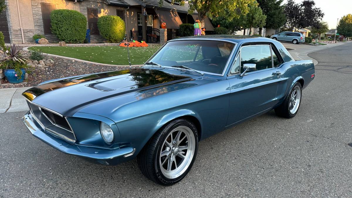 Ford-Mustang-coupe-1968