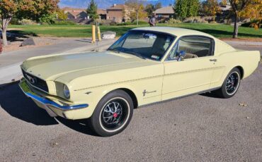 Ford-Mustang-fastback-1966-6