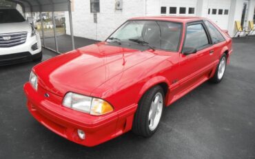 Ford-Mustang-gt-1990-2