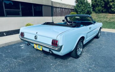 Ford-Mustang-gt-convertible-1966-5