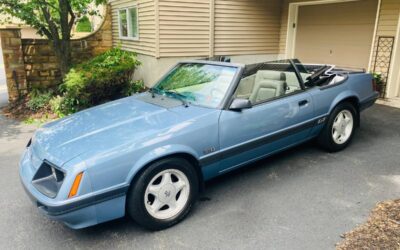 Ford Mustang gt convertible 1986