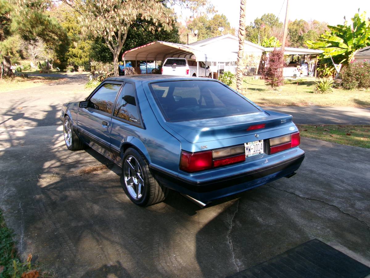 Ford-Mustang-lx-1988-2