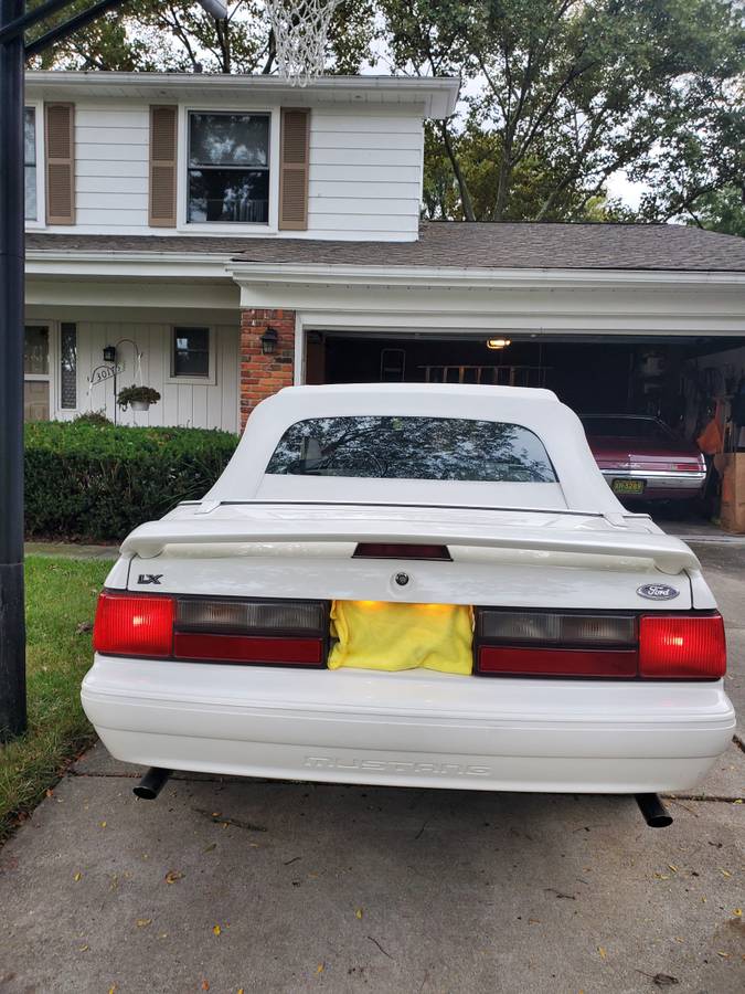 Ford-Mustang-lx-convertible-1993-2