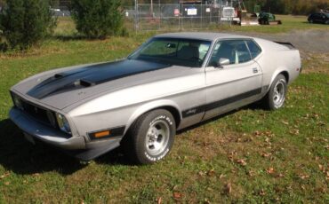 Ford-Mustang-mach-1-1973