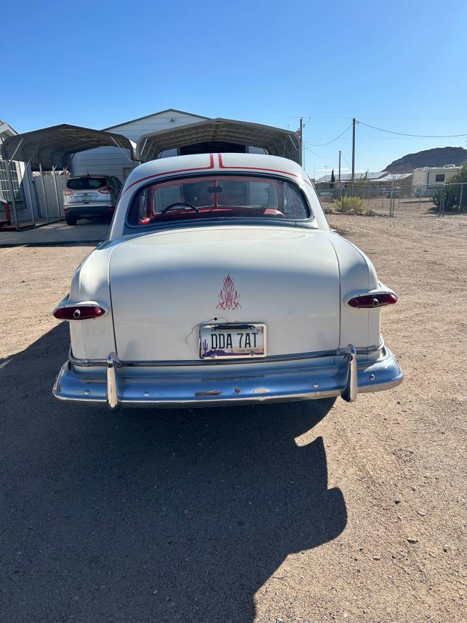 Ford-Sedan-1951-6