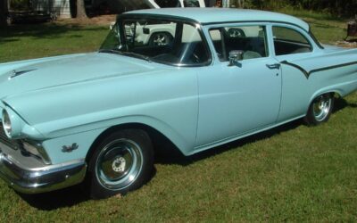 Ford Sedan 1957