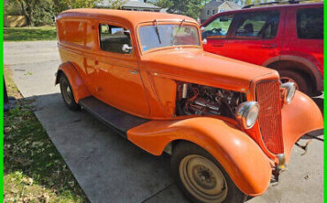 Ford-Sedan-Berline-1934