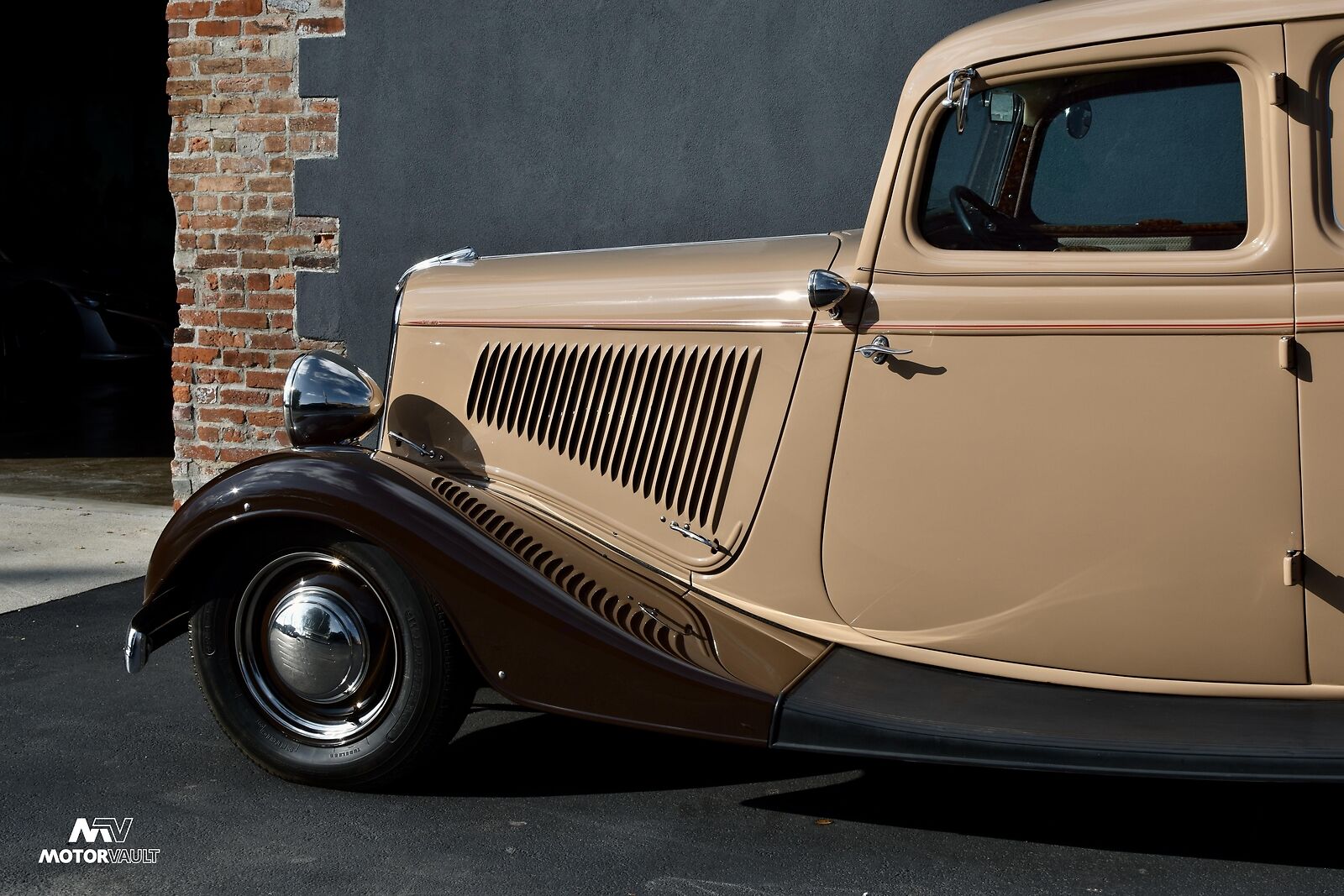 Ford-Sedan-Delivery-1934-11