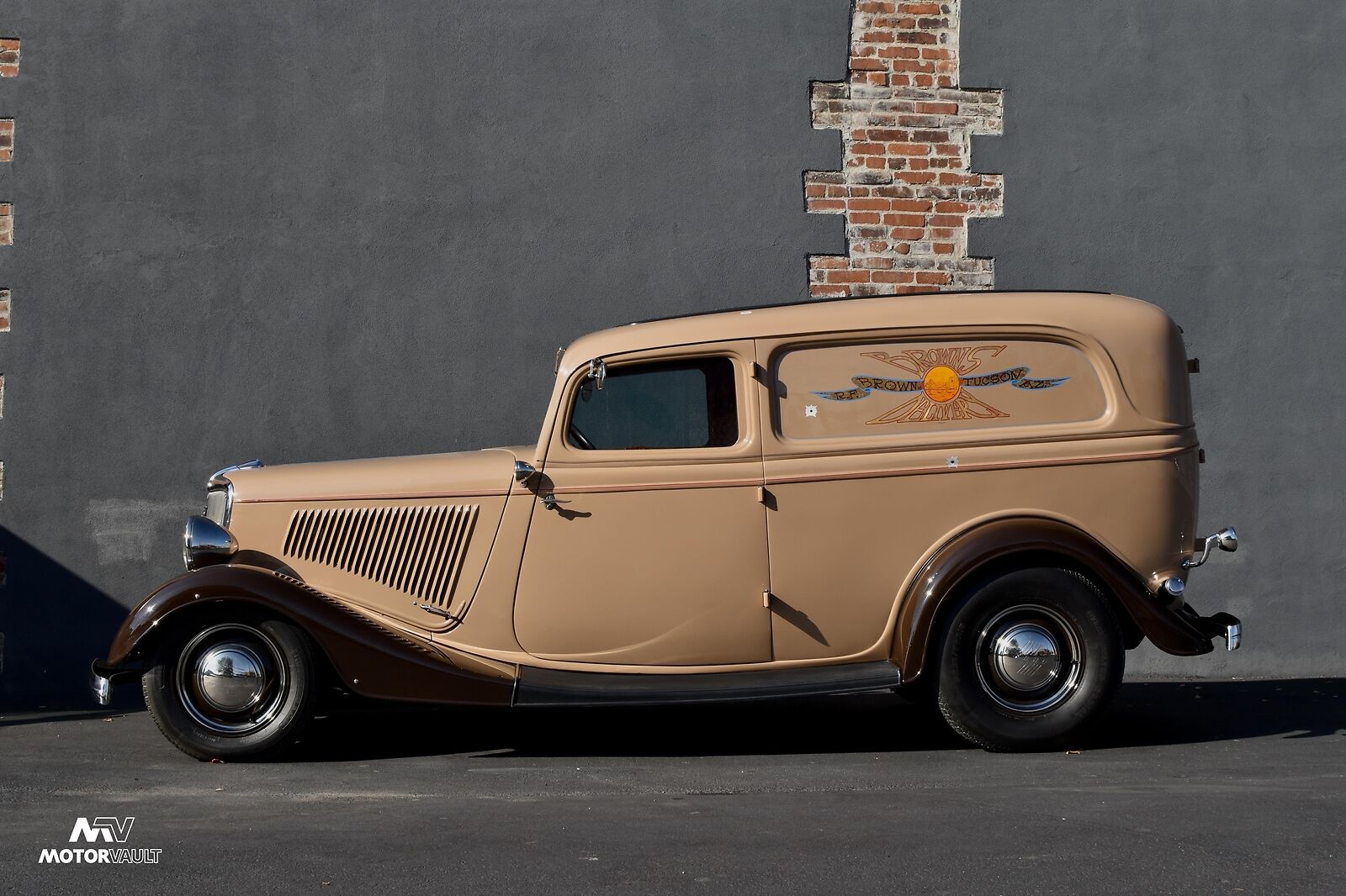 Ford-Sedan-Delivery-1934-33