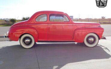 Ford-Super-Deluxe-1941-3