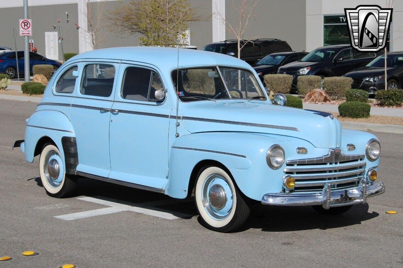 Ford-Super-Deluxe-1947-11