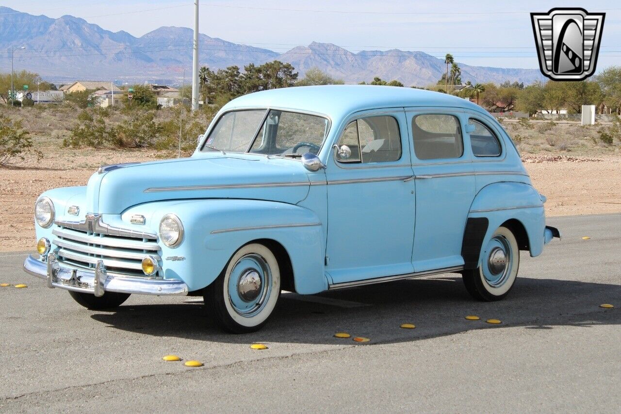 Ford-Super-Deluxe-1947-3