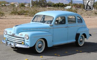 Ford-Super-Deluxe-1947-5