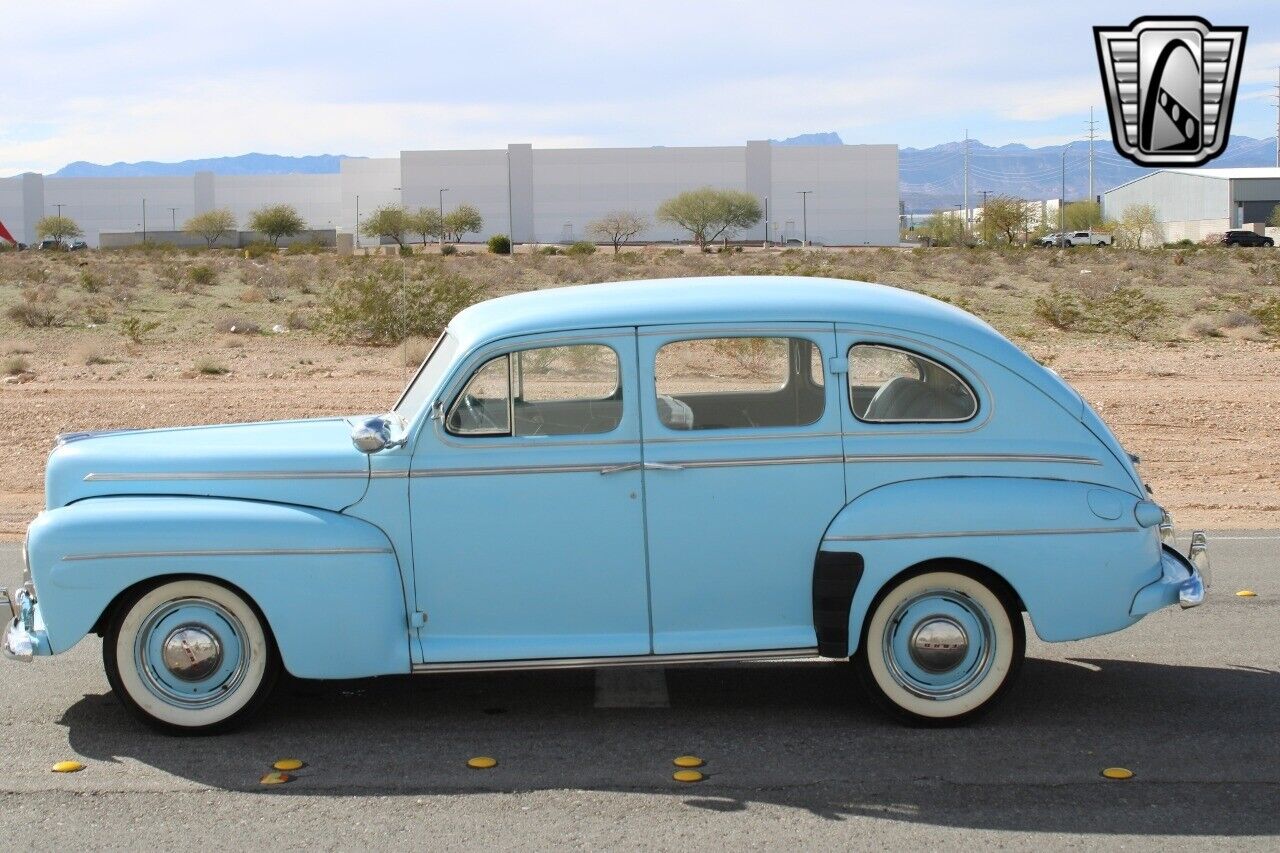 Ford-Super-Deluxe-1947-6