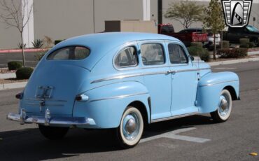 Ford-Super-Deluxe-1947-9