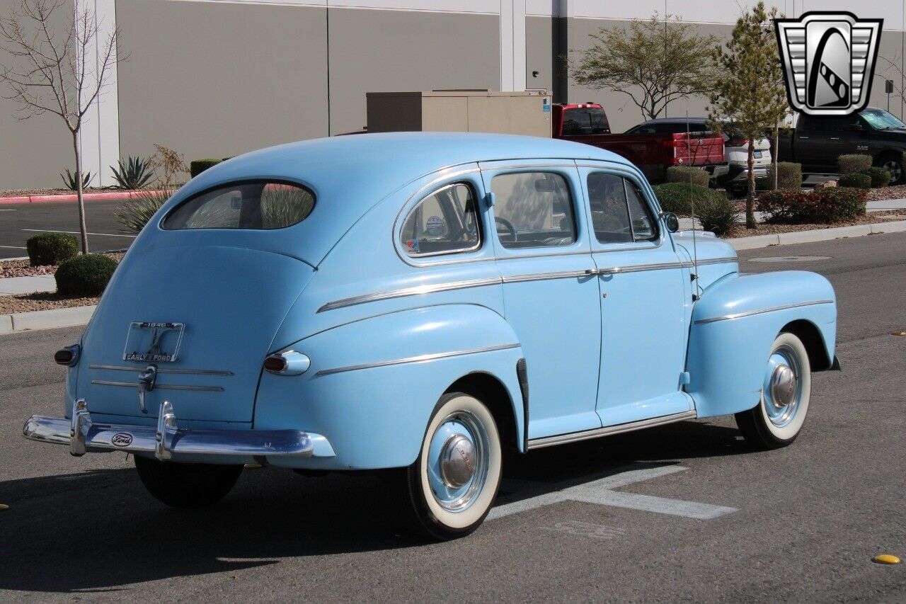 Ford-Super-Deluxe-1947-9