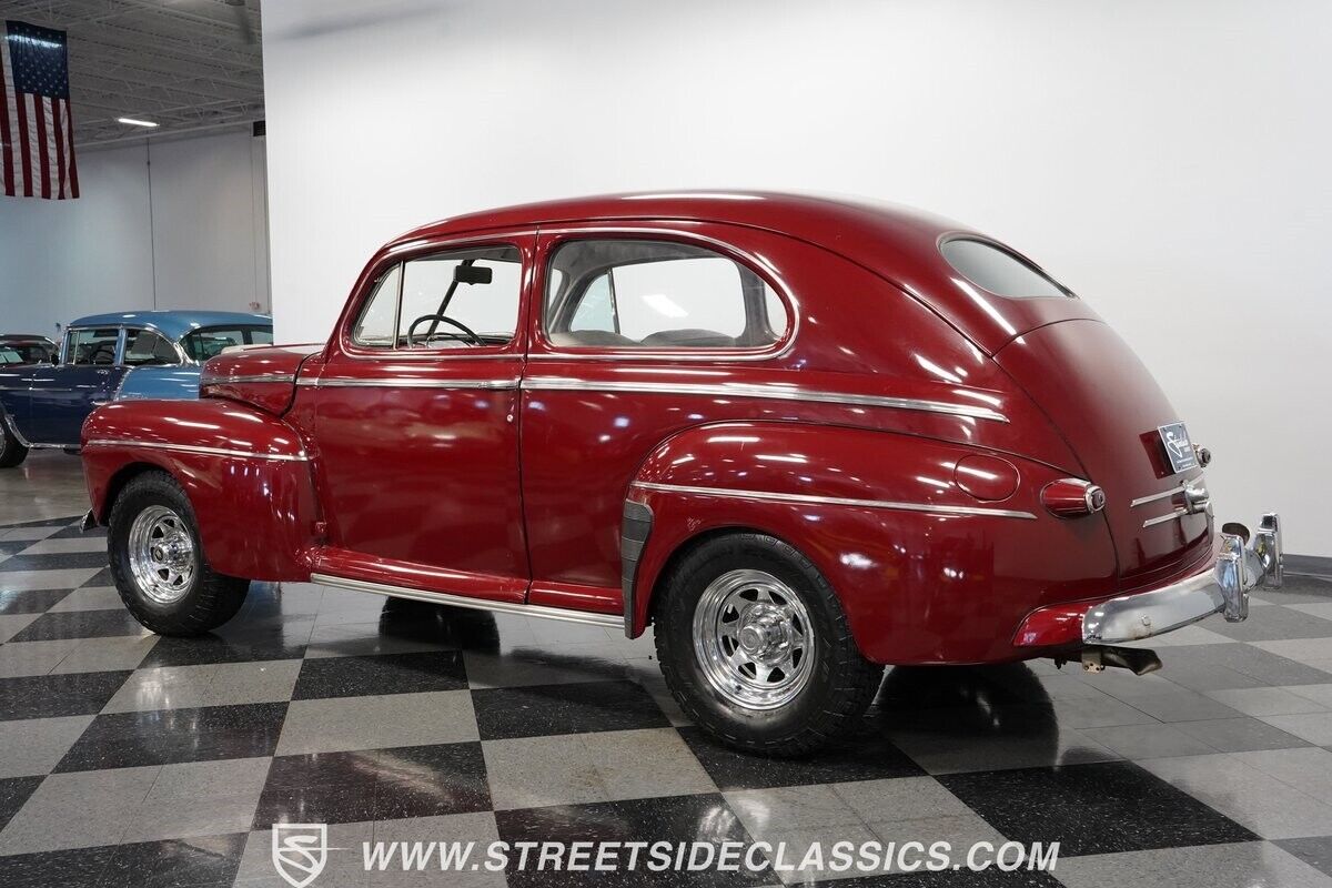 Ford-Super-Deluxe-Coupe-1946-8