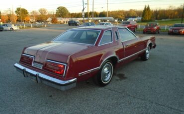 Ford-Thunderbird-1979-4