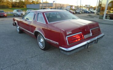 Ford-Thunderbird-1979-6