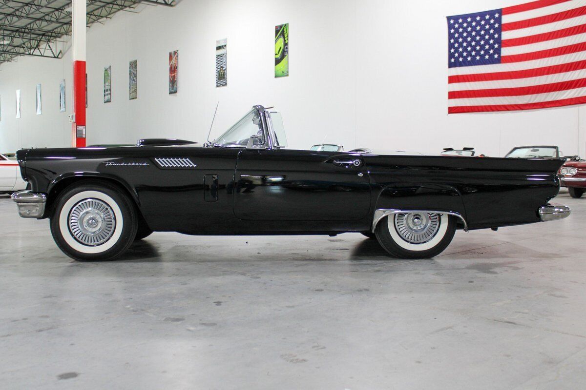 Ford-Thunderbird-Cabriolet-1957-1