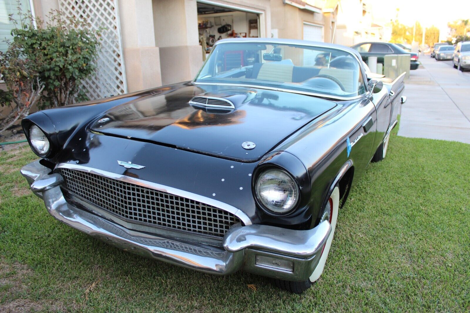 Ford-Thunderbird-Cabriolet-1957-3