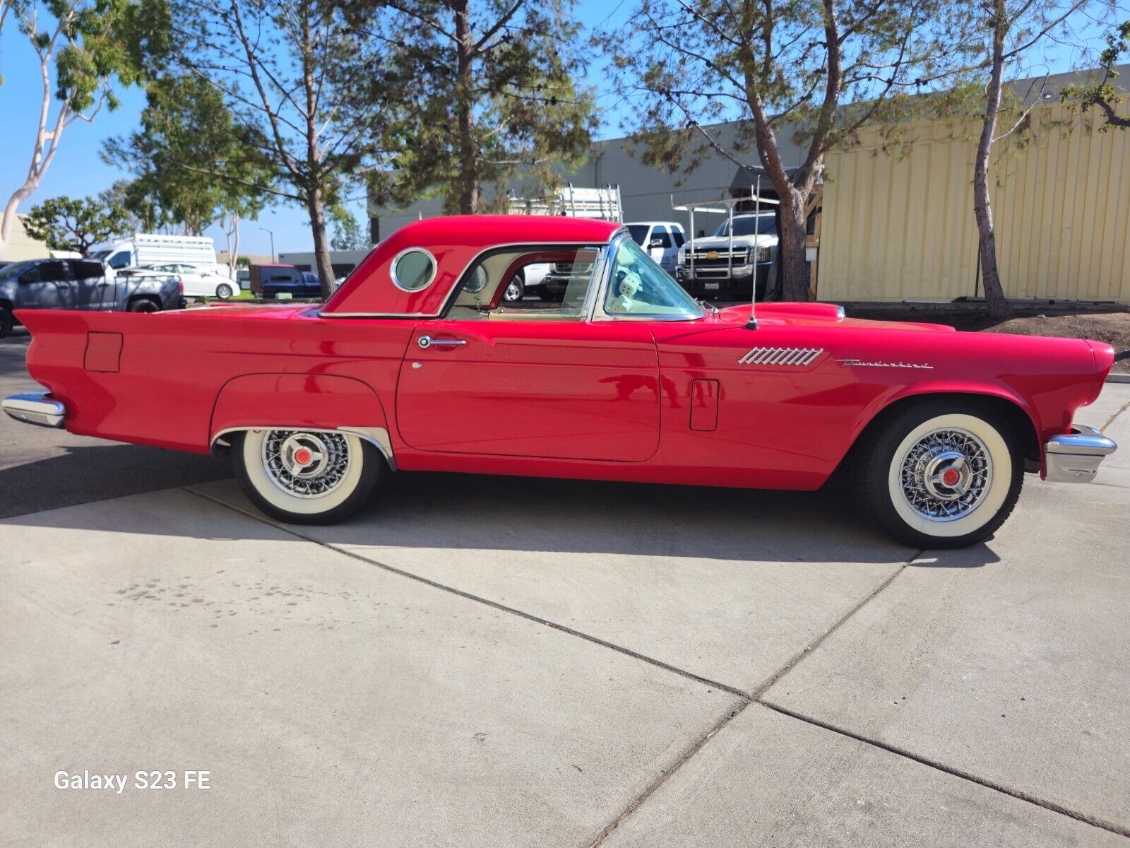 Ford-Thunderbird-Cabriolet-1957-6