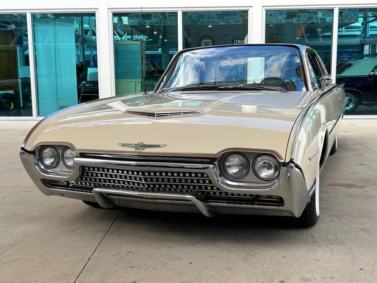 Ford-Thunderbird-Cabriolet-1962-3