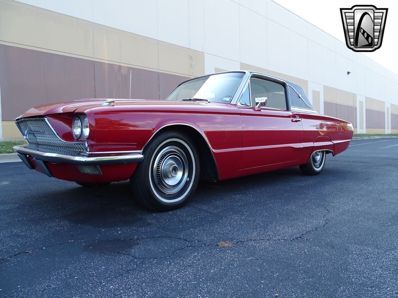 Ford-Thunderbird-Coupe-1966-2