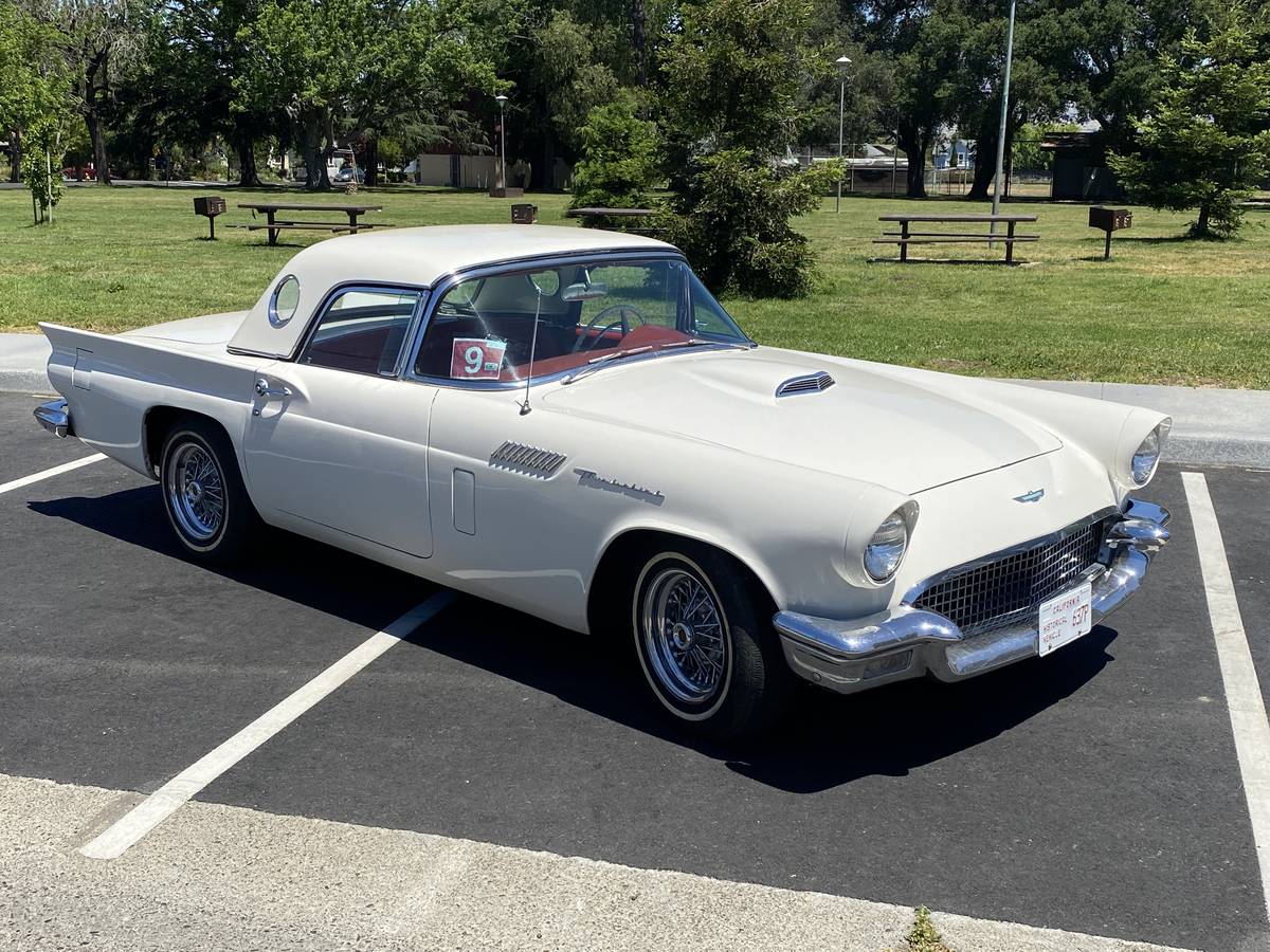 Ford-Thunderbird-convertible-1957-1