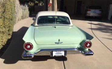 Ford-Thunderbird-convertible-1957-3