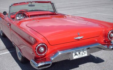 Ford-Thunderbird-convertible-1957-3