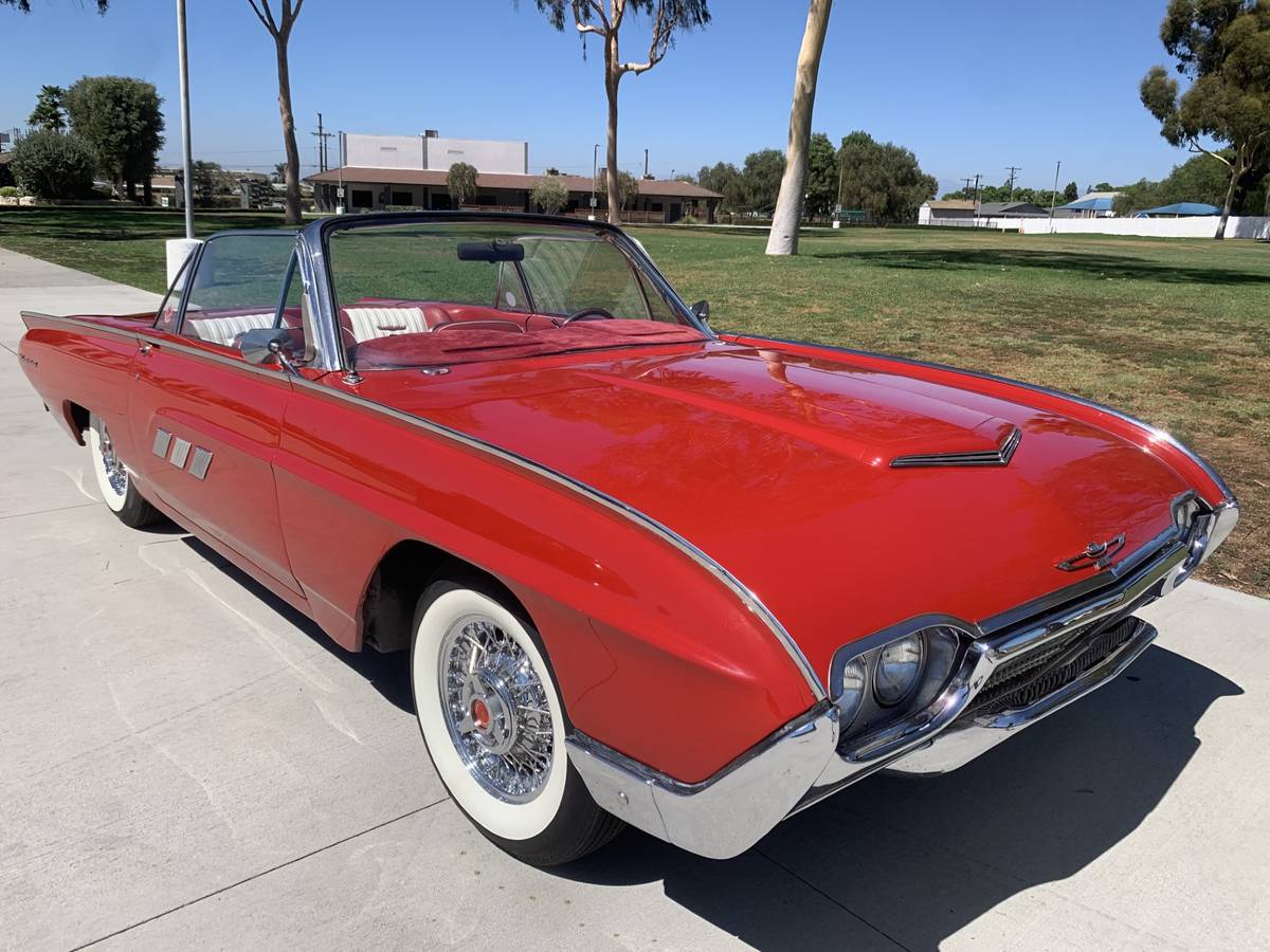 Ford-Thunderbird-convertible-1963-4