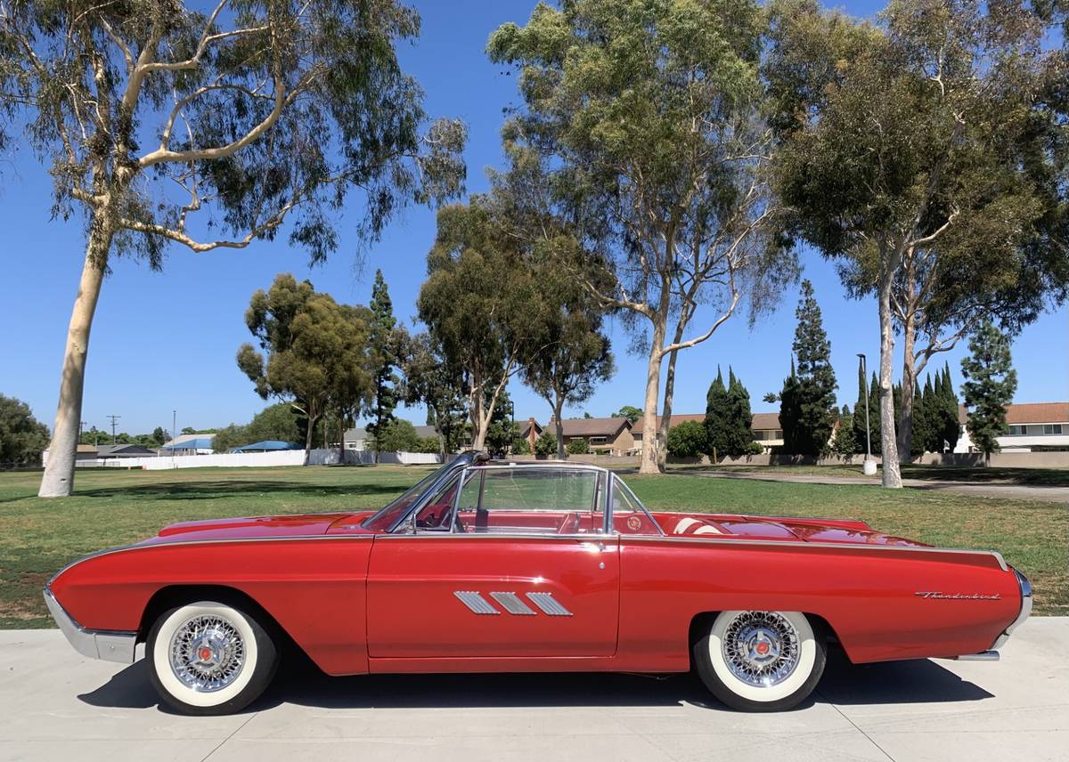 Ford-Thunderbird-convertible-1963-7