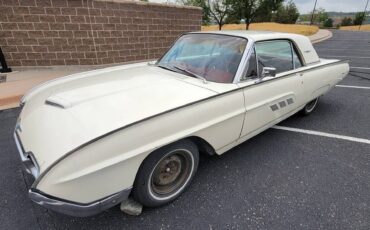 Ford-Thunderbird-coupe-1963