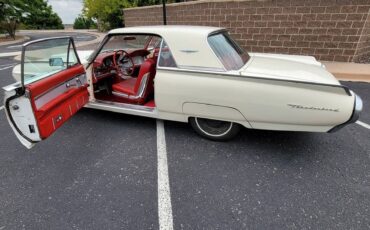 Ford-Thunderbird-coupe-1963-5